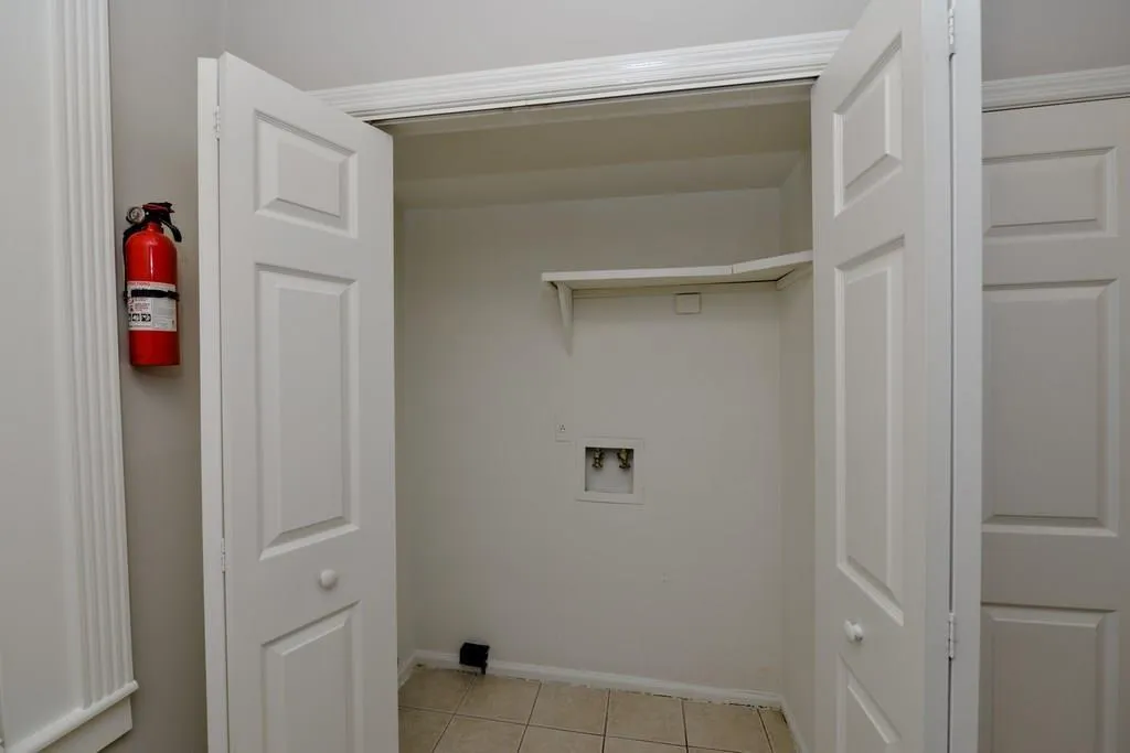 275 Winding River Drive Unit F, Sandy Springs, Georgia 30350, 2 Bedrooms Bedrooms, ,2 BathroomsBathrooms,Residential,Sold,275 Winding River Drive Unit F,6547730