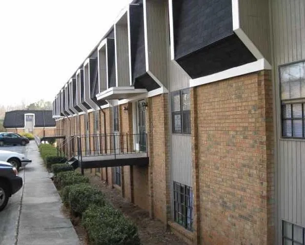275 Winding River Drive Unit F, Sandy Springs, Georgia 30350, 2 Bedrooms Bedrooms, ,2 BathroomsBathrooms,Residential,Sold,275 Winding River Drive Unit F,6547730