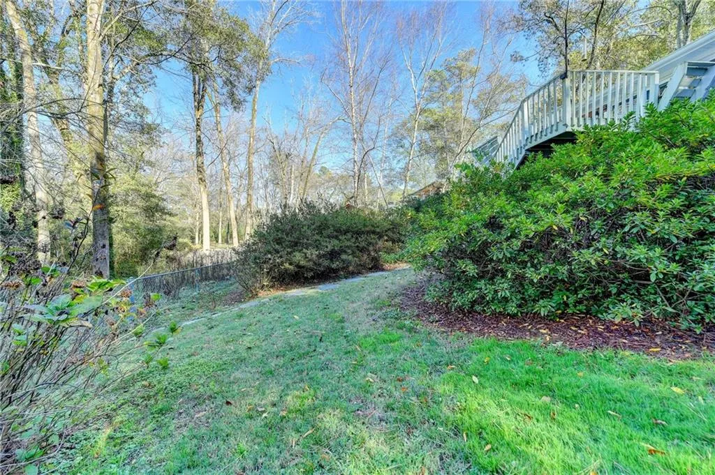 860 Starlight Drive, Sandy Springs, Georgia 30342, 3 Bedrooms Bedrooms, ,2 BathroomsBathrooms,Residential,Sold,860 Starlight Drive,7145901