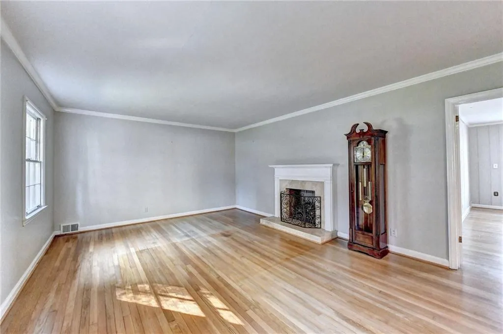 860 Starlight Drive, Sandy Springs, Georgia 30342, 3 Bedrooms Bedrooms, ,2 BathroomsBathrooms,Residential,Sold,860 Starlight Drive,7145901