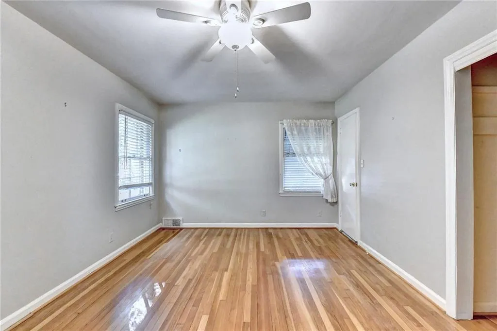 860 Starlight Drive, Sandy Springs, Georgia 30342, 3 Bedrooms Bedrooms, ,2 BathroomsBathrooms,Residential,Sold,860 Starlight Drive,7145901