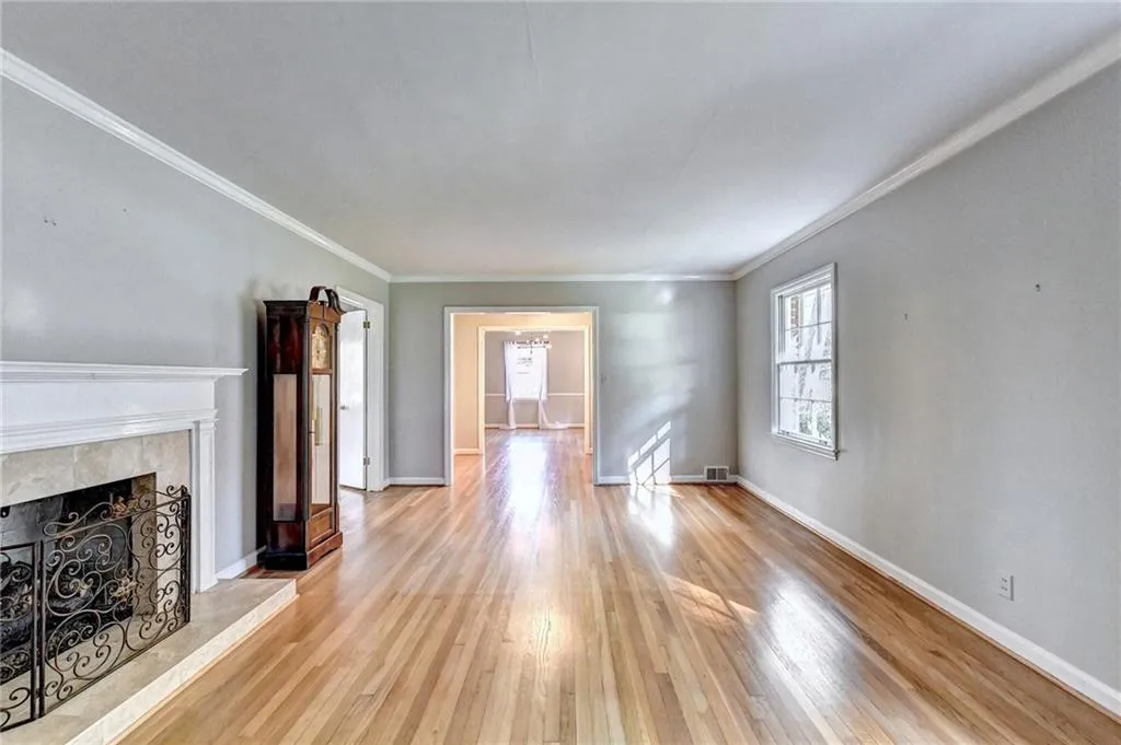 860 Starlight Drive, Sandy Springs, Georgia 30342, 3 Bedrooms Bedrooms, ,2 BathroomsBathrooms,Residential,Sold,860 Starlight Drive,7145901