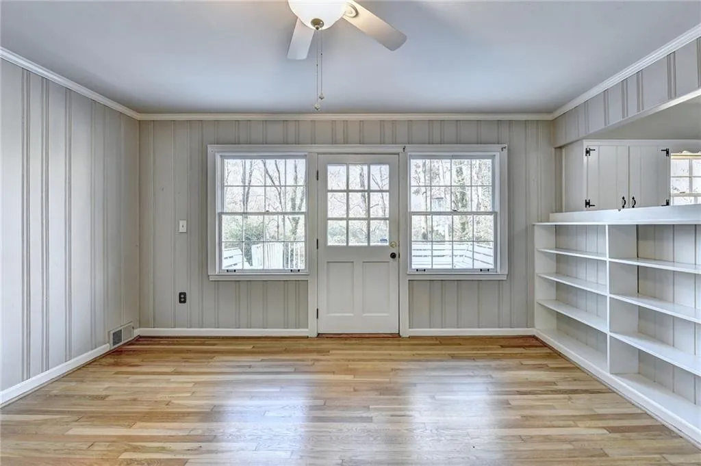 860 Starlight Drive, Sandy Springs, Georgia 30342, 3 Bedrooms Bedrooms, ,2 BathroomsBathrooms,Residential,Sold,860 Starlight Drive,7145901