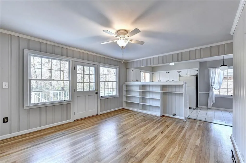 860 Starlight Drive, Sandy Springs, Georgia 30342, 3 Bedrooms Bedrooms, ,2 BathroomsBathrooms,Residential,Sold,860 Starlight Drive,7145901