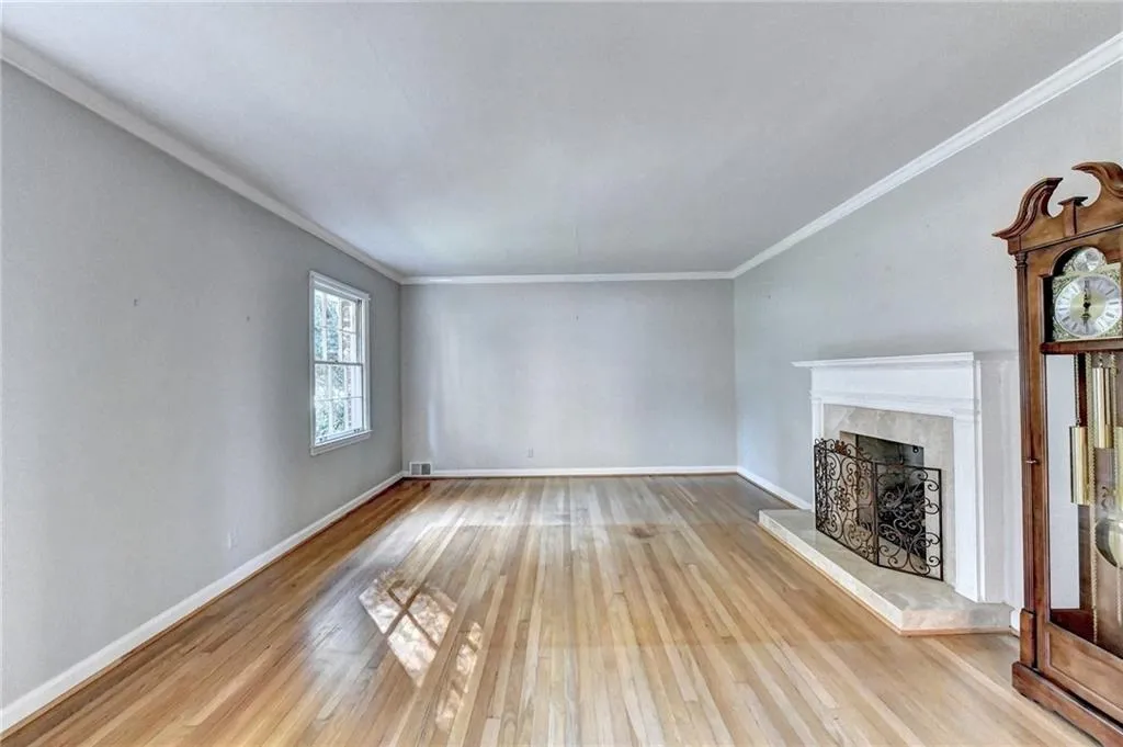 860 Starlight Drive, Sandy Springs, Georgia 30342, 3 Bedrooms Bedrooms, ,2 BathroomsBathrooms,Residential,Sold,860 Starlight Drive,7145901