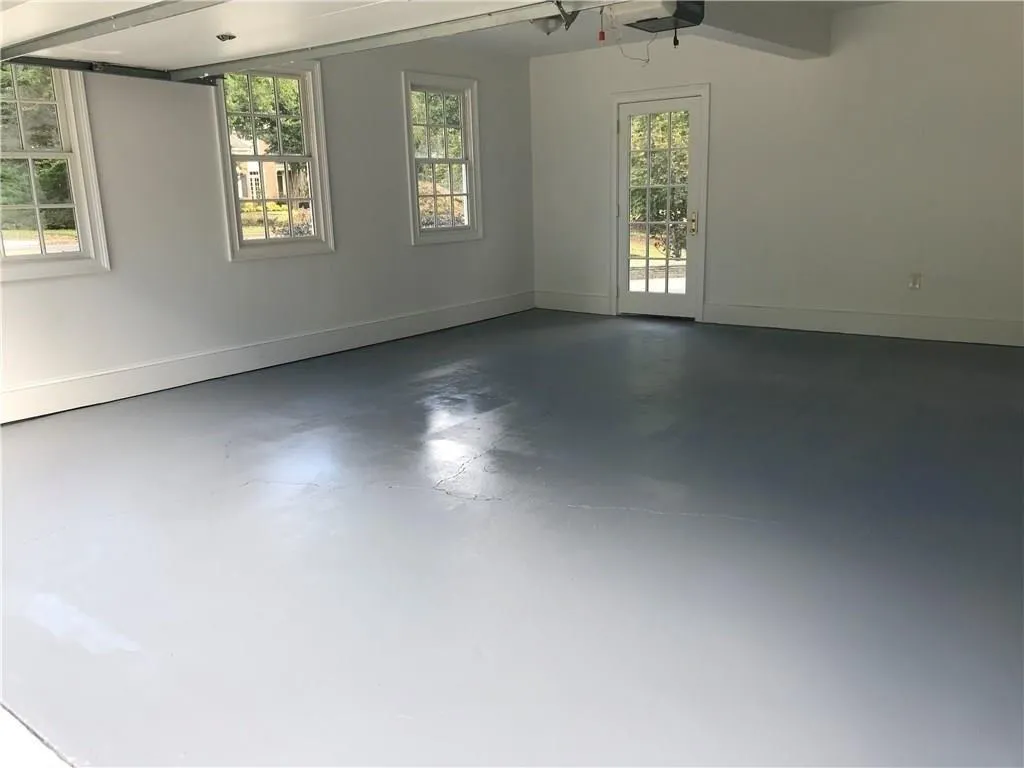 565 Avignon Court, Sandy Springs, Georgia 30350, 5 Bedrooms Bedrooms, ,3 BathroomsBathrooms,Residential,Sold,565 Avignon Court,6074004