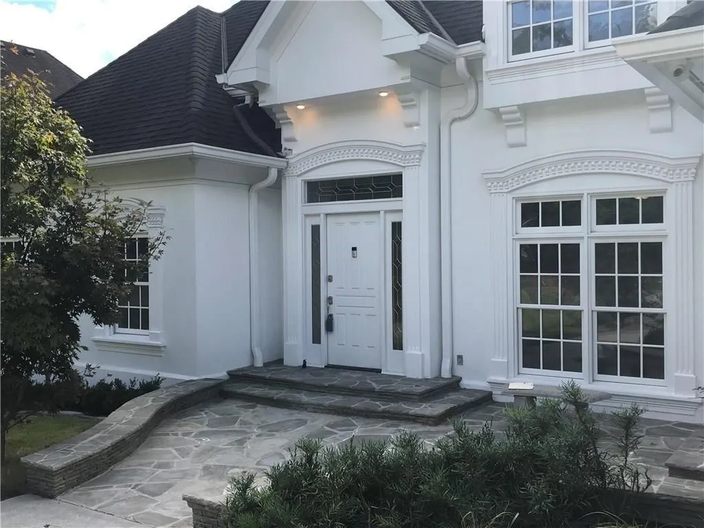 565 Avignon Court, Sandy Springs, Georgia 30350, 5 Bedrooms Bedrooms, ,3 BathroomsBathrooms,Residential,Sold,565 Avignon Court,6074004