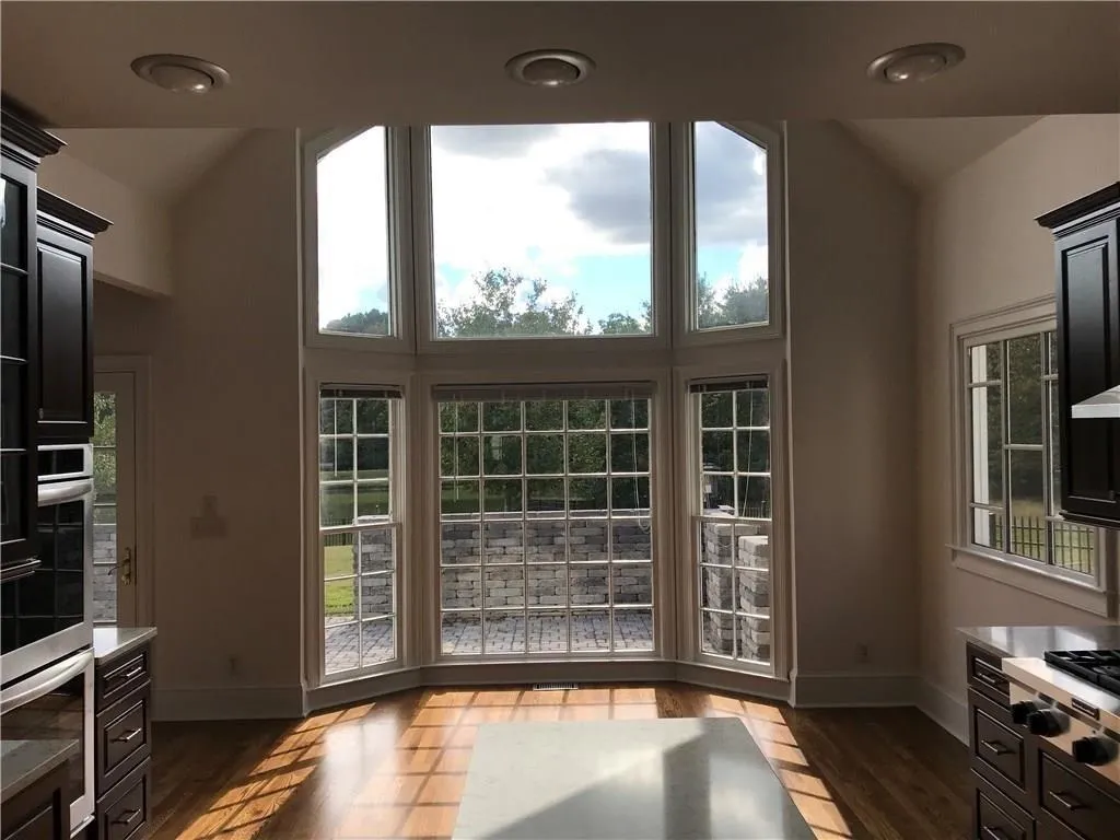 565 Avignon Court, Sandy Springs, Georgia 30350, 5 Bedrooms Bedrooms, ,3 BathroomsBathrooms,Residential,Sold,565 Avignon Court,6074004