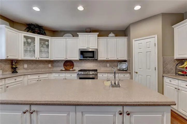 1170