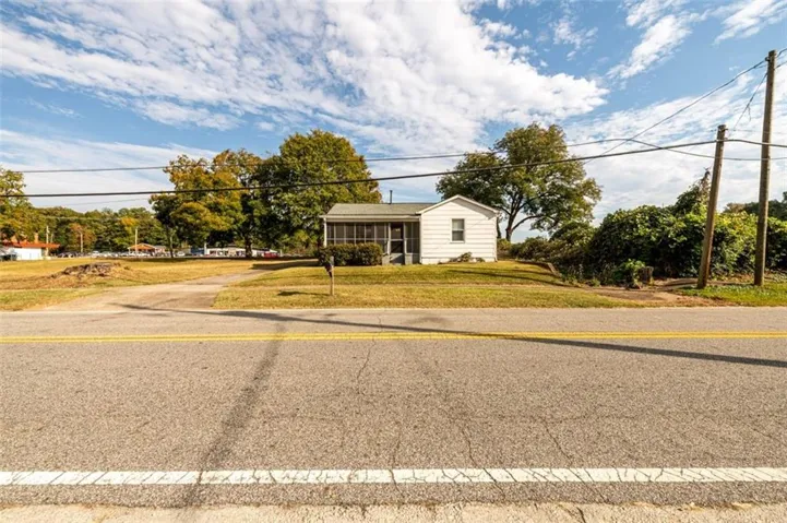 888 N Clayton Street, Lawrenceville, Georgia 30046