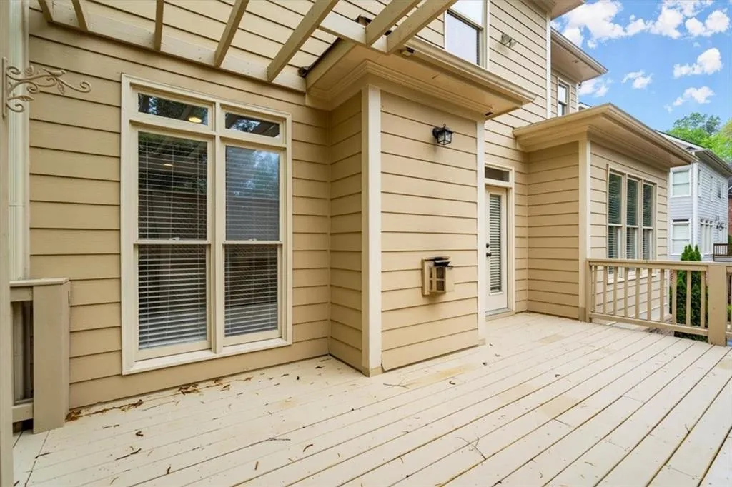 7989 Magnolia Square, Sandy Springs, Georgia 30350, 5 Bedrooms Bedrooms, ,3 BathroomsBathrooms,Residential,Sold,7989 Magnolia Square,7415600 7989 Magnolia Square, Sandy Springs, Georgia 30350, 5 Bedrooms Bedrooms, ,3 BathroomsBathrooms,Residential,Sold,7989 Magnolia Square,7415600