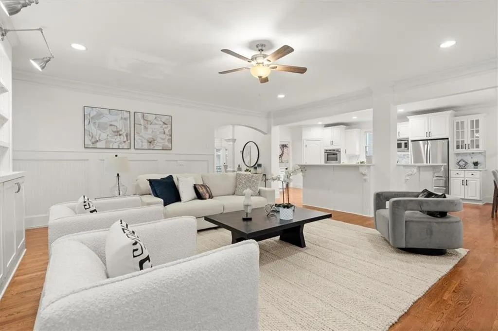 7989 Magnolia Square, Sandy Springs, Georgia 30350, 5 Bedrooms Bedrooms, ,3 BathroomsBathrooms,Residential,Sold,7989 Magnolia Square,7415600 7989 Magnolia Square, Sandy Springs, Georgia 30350, 5 Bedrooms Bedrooms, ,3 BathroomsBathrooms,Residential,Sold,7989 Magnolia Square,7415600