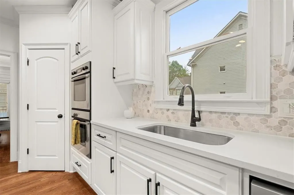 7989 Magnolia Square, Sandy Springs, Georgia 30350, 5 Bedrooms Bedrooms, ,3 BathroomsBathrooms,Residential,Sold,7989 Magnolia Square,7415600 7989 Magnolia Square, Sandy Springs, Georgia 30350, 5 Bedrooms Bedrooms, ,3 BathroomsBathrooms,Residential,Sold,7989 Magnolia Square,7415600