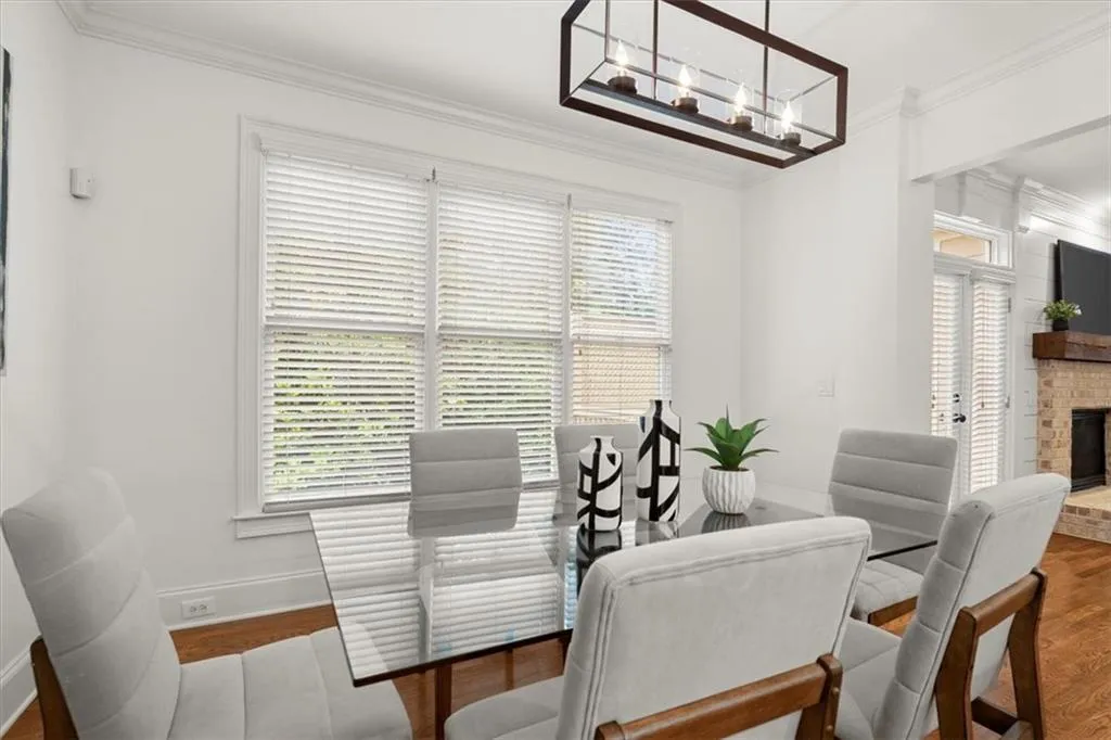 7989 Magnolia Square, Sandy Springs, Georgia 30350, 5 Bedrooms Bedrooms, ,3 BathroomsBathrooms,Residential,Sold,7989 Magnolia Square,7415600 7989 Magnolia Square, Sandy Springs, Georgia 30350, 5 Bedrooms Bedrooms, ,3 BathroomsBathrooms,Residential,Sold,7989 Magnolia Square,7415600