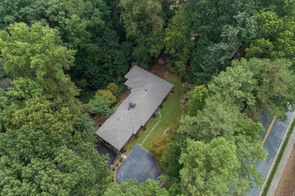 500 Mount Vernon Highway, Sandy Springs, Georgia 30327, 3 Bedrooms Bedrooms, ,2 BathroomsBathrooms,Residential,Sold,500 Mount Vernon Highway,6530996