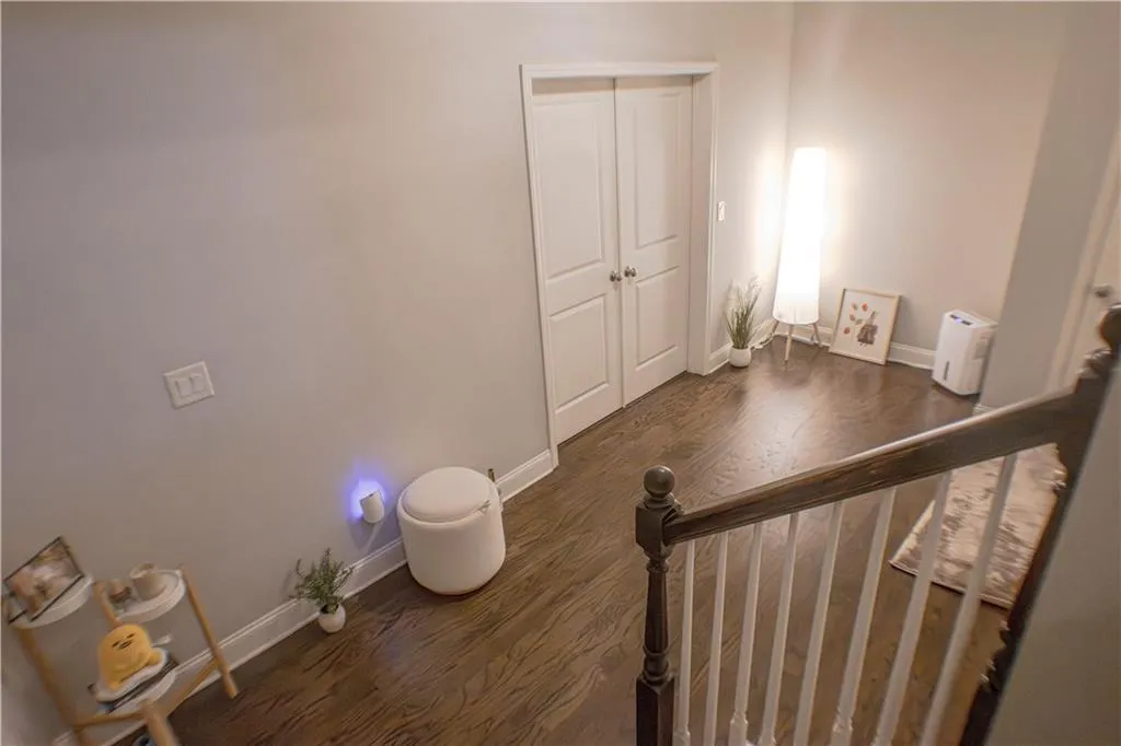 546 Sarabrook Place, Sandy Springs, Georgia 30342, 4 Bedrooms Bedrooms, ,4 BathroomsBathrooms,Residential,For Sale,546 Sarabrook Place,7742912