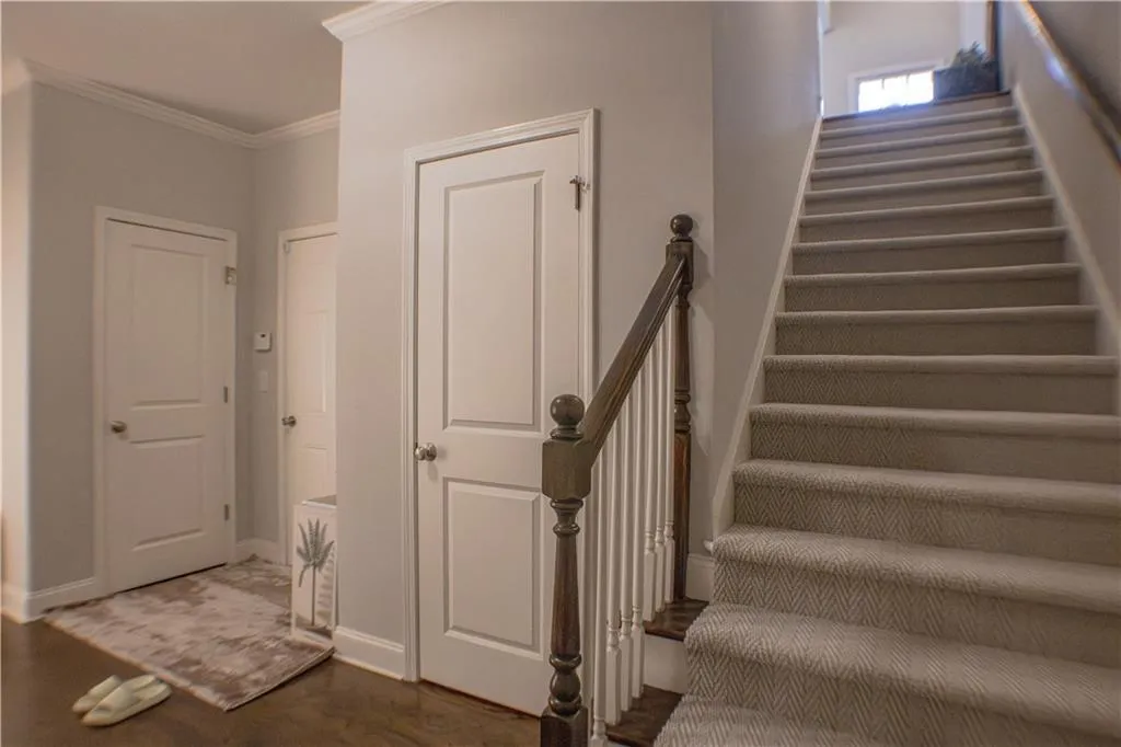 546 Sarabrook Place, Sandy Springs, Georgia 30342, 4 Bedrooms Bedrooms, ,4 BathroomsBathrooms,Residential,For Sale,546 Sarabrook Place,7742912