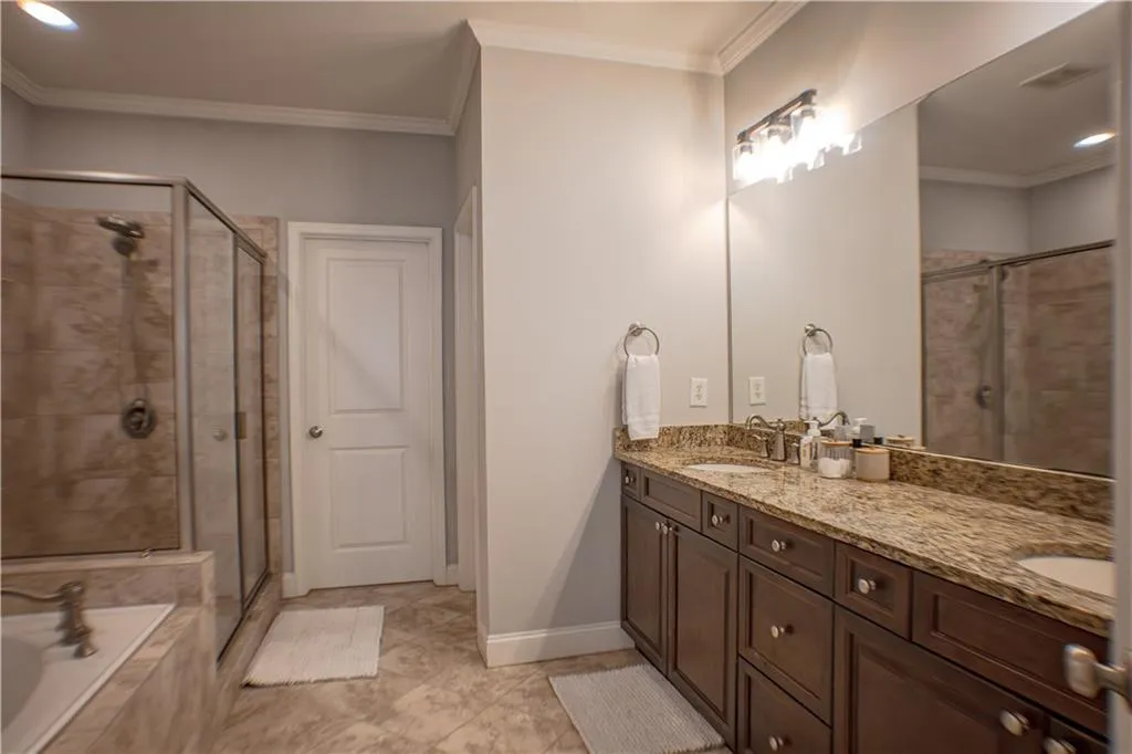 546 Sarabrook Place, Sandy Springs, Georgia 30342, 4 Bedrooms Bedrooms, ,4 BathroomsBathrooms,Residential,For Sale,546 Sarabrook Place,7742912