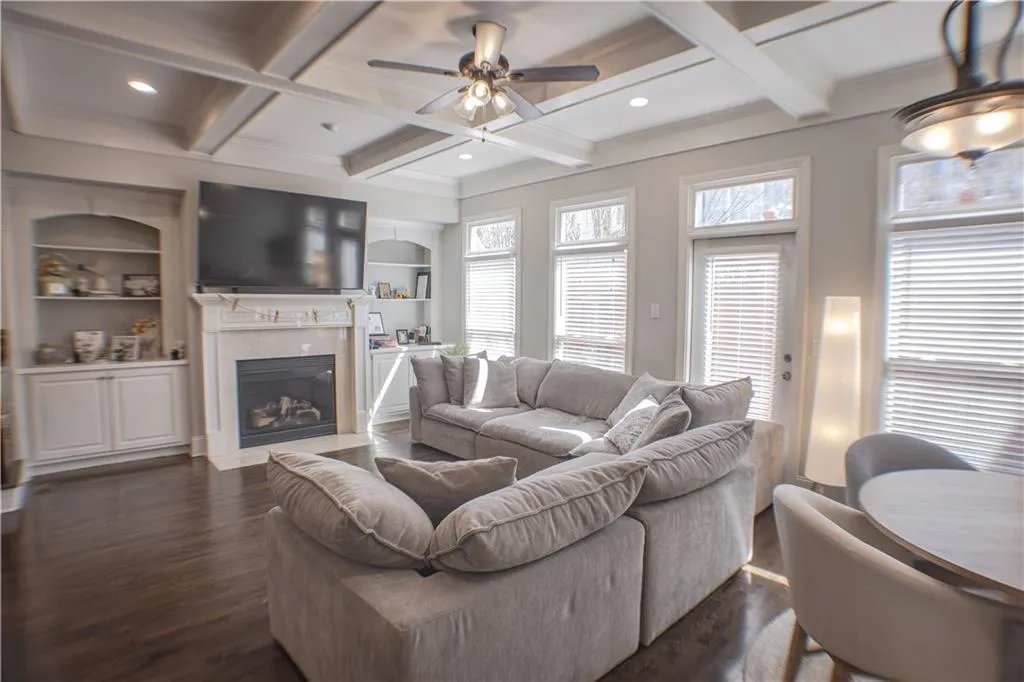 546 Sarabrook Place, Sandy Springs, Georgia 30342, 4 Bedrooms Bedrooms, ,4 BathroomsBathrooms,Residential,For Sale,546 Sarabrook Place,7742912