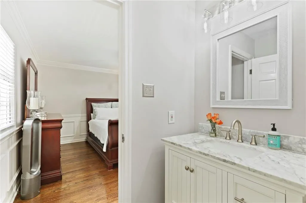 6785 Brandon Mill Road, Sandy Springs, Georgia 30328, 4 Bedrooms Bedrooms, ,2 BathroomsBathrooms,Residential,Sold,6785 Brandon Mill Road,6903130