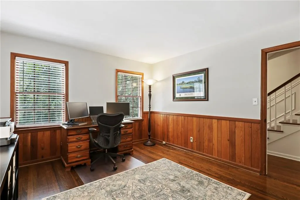 6785 Brandon Mill Road, Sandy Springs, Georgia 30328, 4 Bedrooms Bedrooms, ,2 BathroomsBathrooms,Residential,Sold,6785 Brandon Mill Road,6903130