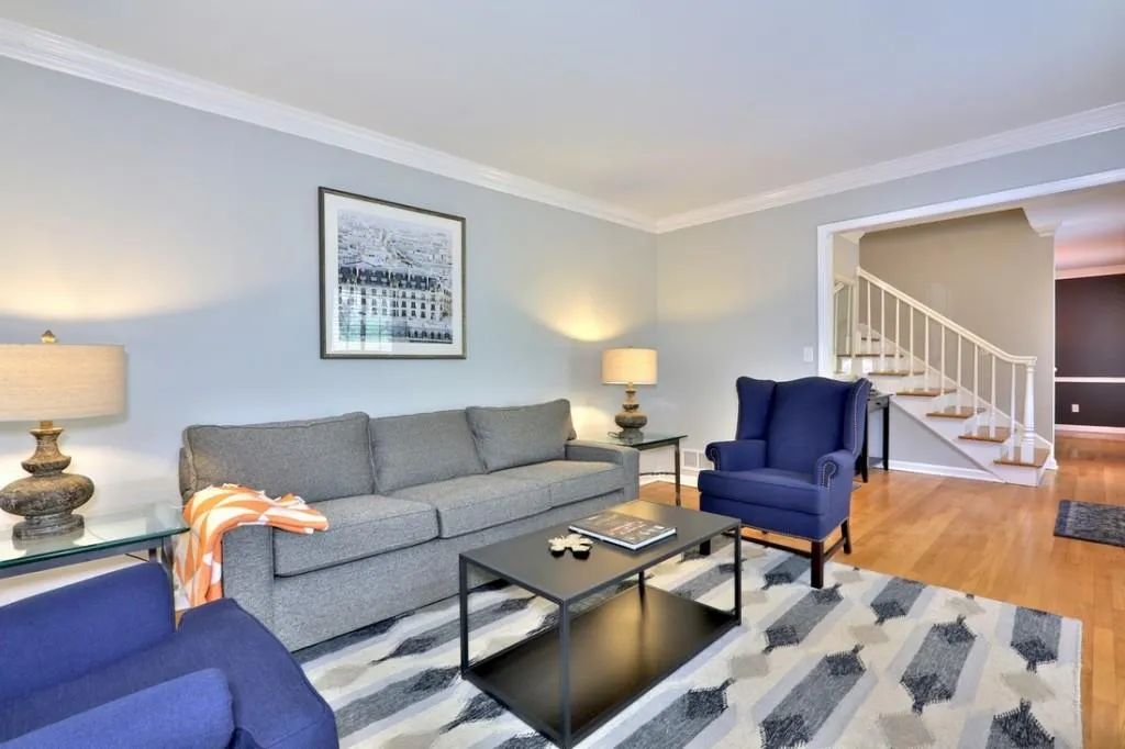 25 Brandon Ridge Drive, Sandy Springs, Georgia 30328, 4 Bedrooms Bedrooms, ,3 BathroomsBathrooms,Residential,Sold,25 Brandon Ridge Drive,6506187