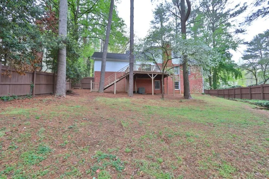 25 Brandon Ridge Drive, Sandy Springs, Georgia 30328, 4 Bedrooms Bedrooms, ,3 BathroomsBathrooms,Residential,Sold,25 Brandon Ridge Drive,6506187