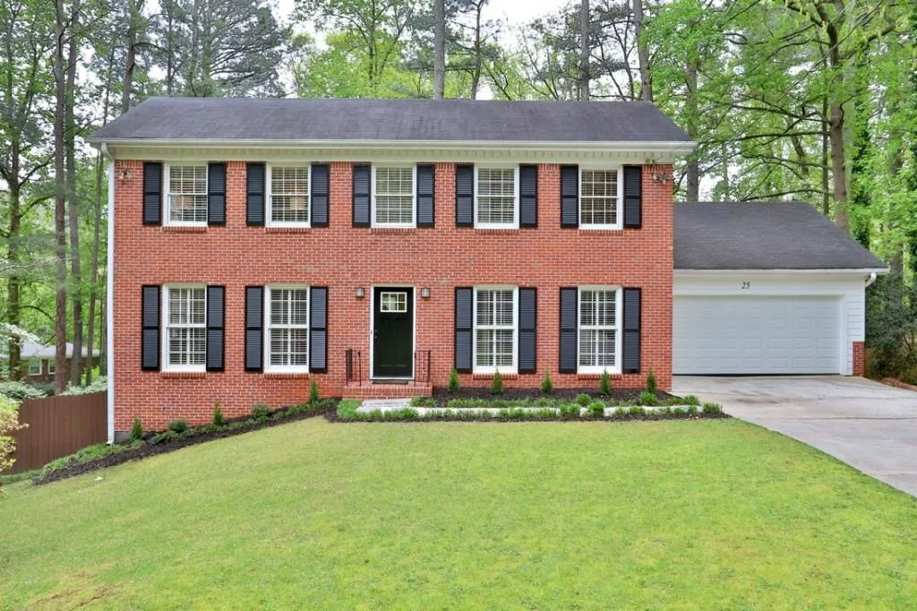 25 Brandon Ridge Drive, Sandy Springs, Georgia 30328, 4 Bedrooms Bedrooms, ,3 BathroomsBathrooms,Residential,Sold,25 Brandon Ridge Drive,6506187