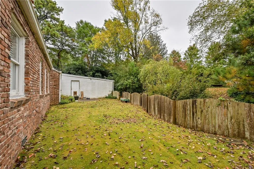 6430 Vernon Woods Drive, Sandy Springs, Georgia 30328, 3 Bedrooms Bedrooms, ,2 BathroomsBathrooms,Residential,Sold,6430 Vernon Woods Drive,7131497