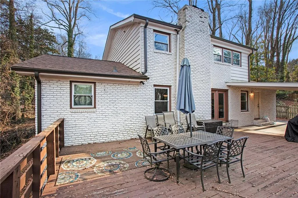 5664 Colton Drive, Atlanta, Georgia 30342, 4 Bedrooms Bedrooms, ,2 BathroomsBathrooms,Residential,Sold,5664 Colton Drive,7536299