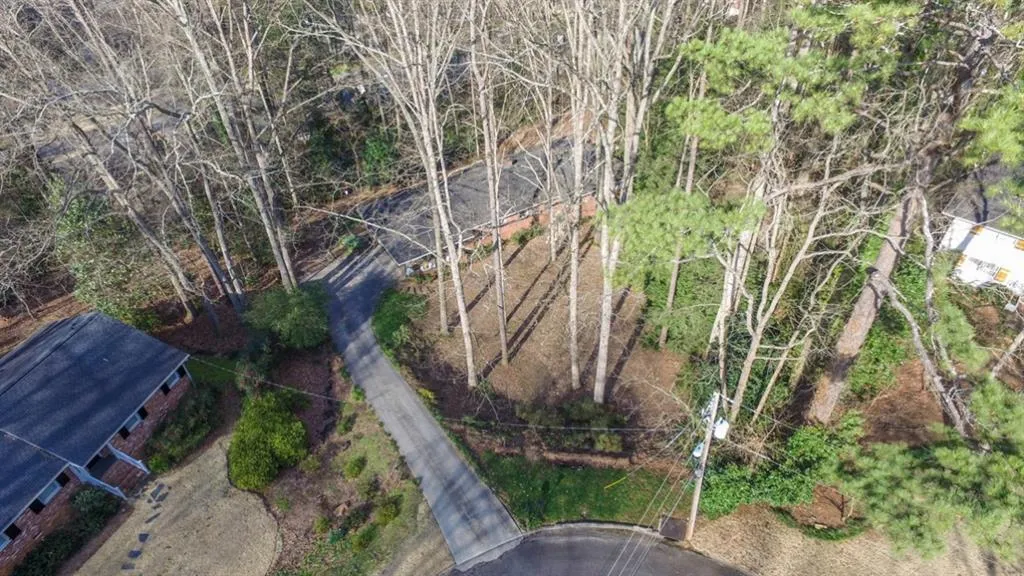 840 Starlight Circle, Sandy Springs, Georgia 30342, 4 Bedrooms Bedrooms, ,3 BathroomsBathrooms,Residential,Sold,840 Starlight Circle,6882997