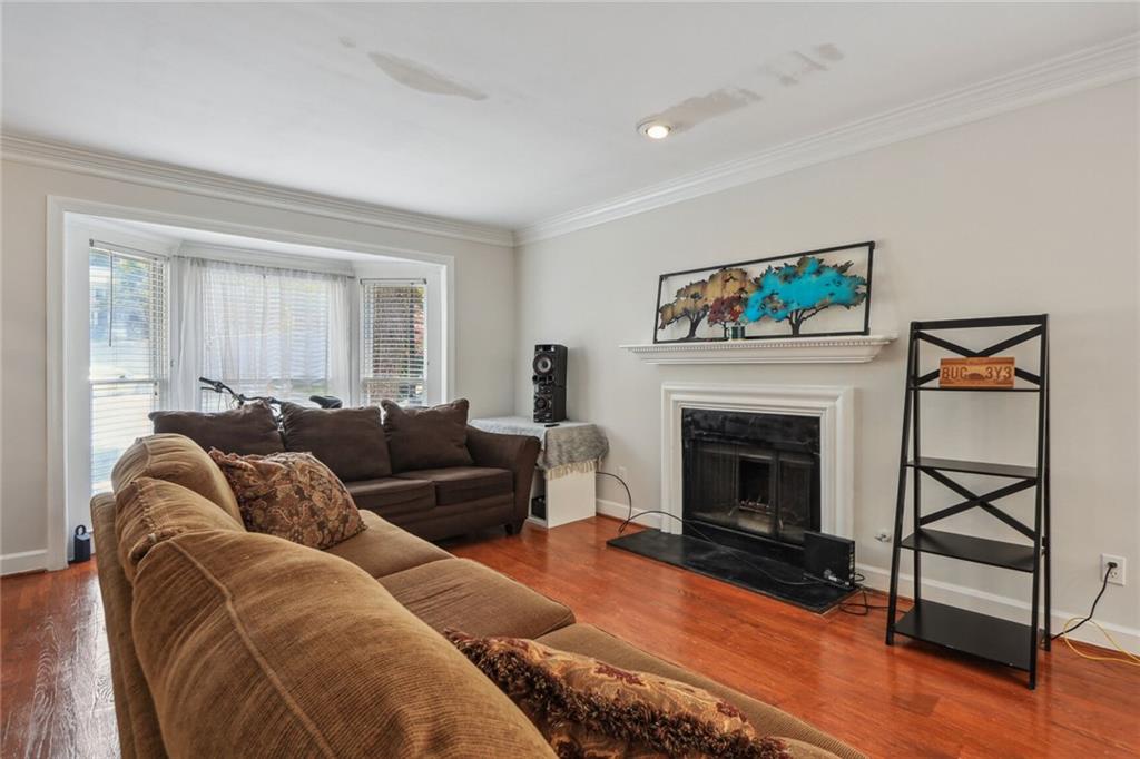 7500 Roswell Road Unit 106, Sandy Springs, Georgia 30350, 2 Bedrooms Bedrooms, ,2 BathroomsBathrooms,Residential,Sold,7500 Roswell Road Unit 106,7253707