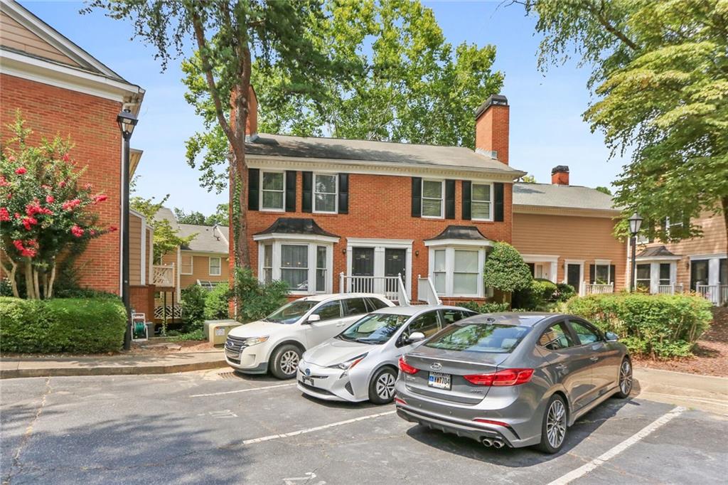 7500 Roswell Road Unit 106, Sandy Springs, Georgia 30350, 2 Bedrooms Bedrooms, ,2 BathroomsBathrooms,Residential,Sold,7500 Roswell Road Unit 106,7253707