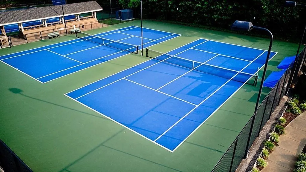 Tennis