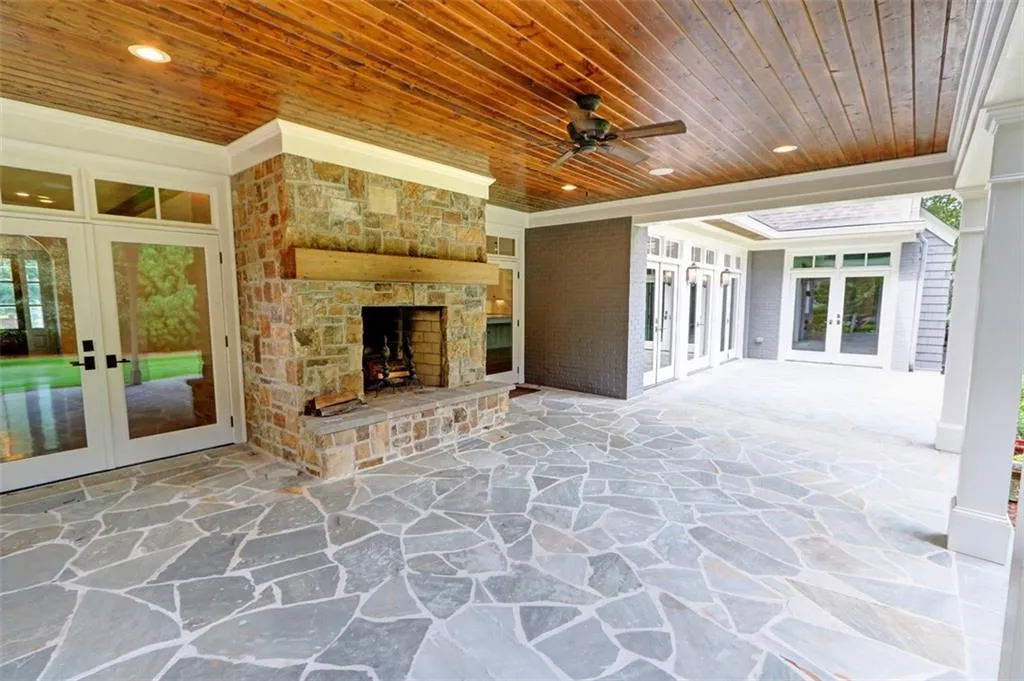 1178 Chambord Way Ne, Brookhaven, Georgia 30319, 7 Bedrooms Bedrooms, ,6 BathroomsBathrooms,Residential,For Sale,1178 Chambord Way Ne,7590974