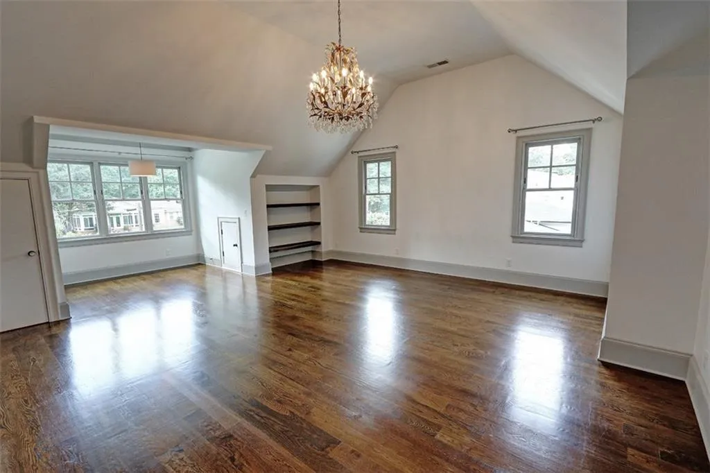 1178 Chambord Way Ne, Brookhaven, Georgia 30319, 7 Bedrooms Bedrooms, ,6 BathroomsBathrooms,Residential,For Sale,1178 Chambord Way Ne,7590974