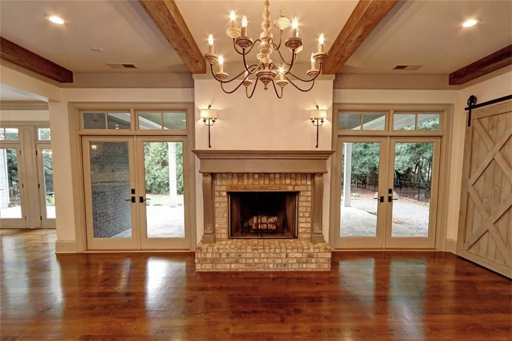 1178 Chambord Way Ne, Brookhaven, Georgia 30319, 7 Bedrooms Bedrooms, ,6 BathroomsBathrooms,Residential,For Sale,1178 Chambord Way Ne,7590974