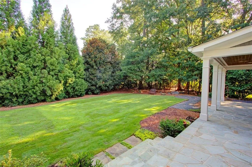1178 Chambord Way Ne, Brookhaven, Georgia 30319, 7 Bedrooms Bedrooms, ,6 BathroomsBathrooms,Residential,For Sale,1178 Chambord Way Ne,7590974