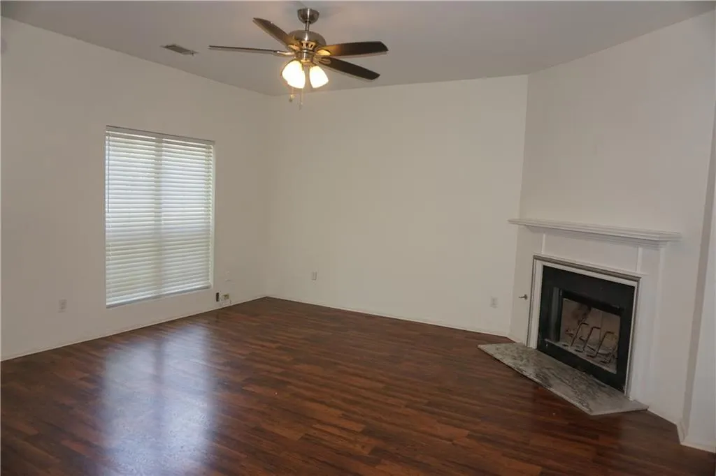 504 Wedgewood Way, Sandy Springs, Georgia 30350, 2 Bedrooms Bedrooms, ,2 BathroomsBathrooms,Residential,Sold,504 Wedgewood Way,6764738