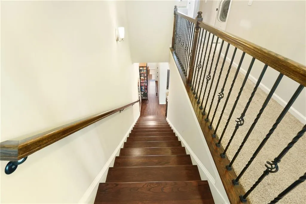 1005 Bergeron Place, Sandy Springs, Georgia 30328, 3 Bedrooms Bedrooms, ,3 BathroomsBathrooms,Residential,Sold,1005 Bergeron Place,7051549
