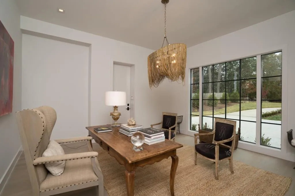 4560 Peachtree Dunwoody Road Ne, Sandy Springs, Georgia 30342, 5 Bedrooms Bedrooms, ,5 BathroomsBathrooms,Residential,Sold,4560 Peachtree Dunwoody Road Ne,6559803