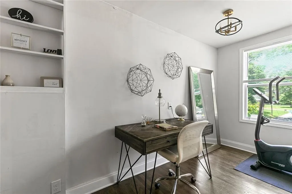 1472 North Avenue Northwest Avenue Nw, Atlanta, Georgia 30318, 3 Bedrooms Bedrooms, ,2 BathroomsBathrooms,Residential,For Sale,1472 North Avenue Northwest Avenue Nw,7623678