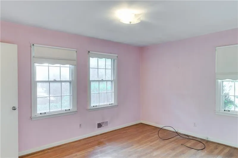 540 High Point Lane, Sandy Springs, Georgia 30342, 3 Bedrooms Bedrooms, ,2 BathroomsBathrooms,Residential,Sold,540 High Point Lane,6103664