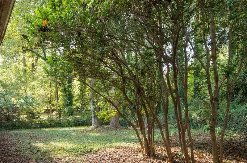 540 High Point Lane, Sandy Springs, Georgia 30342, 3 Bedrooms Bedrooms, ,2 BathroomsBathrooms,Residential,Sold,540 High Point Lane,6103664