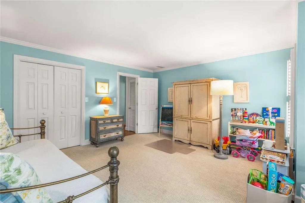 3075 Howell Mill Road Nw Unit 6, Atlanta, Georgia 30327, 3 Bedrooms Bedrooms, ,2 BathroomsBathrooms,Residential,For Sale,3075 Howell Mill Road Nw Unit 6,7664031