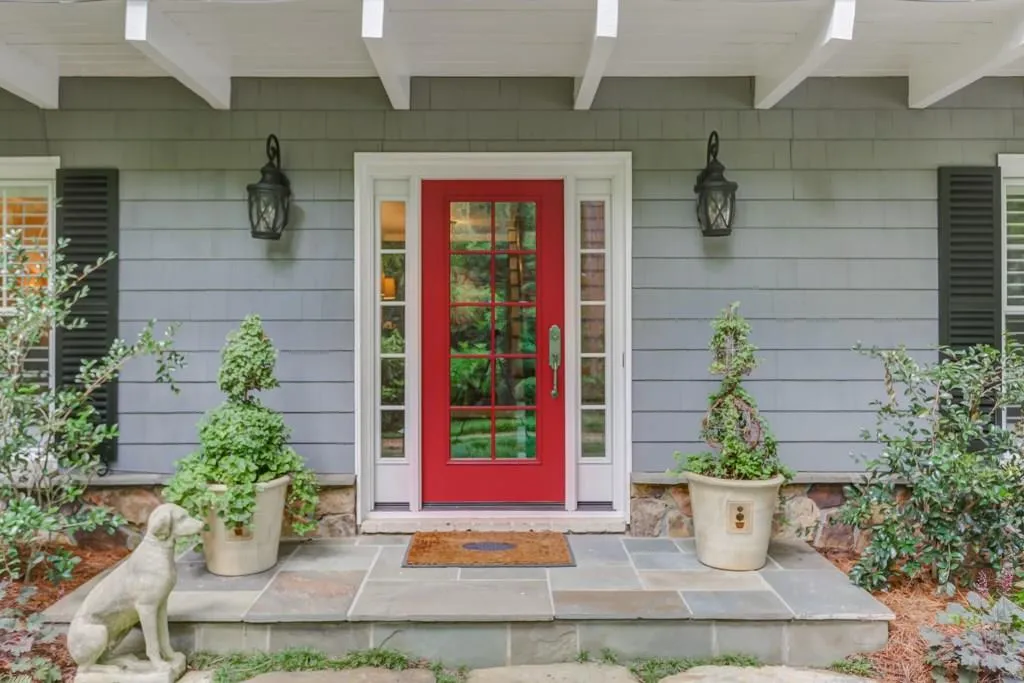 7070 Riverside Drive, Atlanta, Georgia 30328, 4 Bedrooms Bedrooms, ,5 BathroomsBathrooms,Residential,Sold,7070 Riverside Drive,6041908