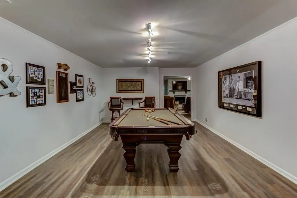 7070 Riverside Drive, Atlanta, Georgia 30328, 4 Bedrooms Bedrooms, ,5 BathroomsBathrooms,Residential,Sold,7070 Riverside Drive,6041908