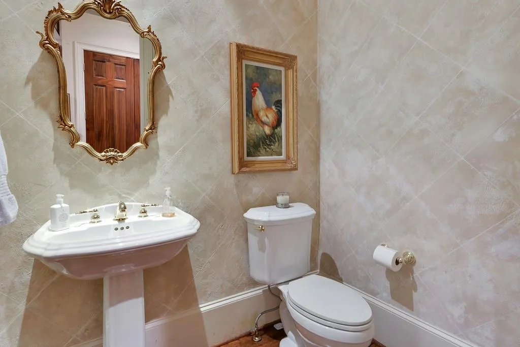 5325 Riverview Road Nw, Atlanta, Georgia 30327, 6 Bedrooms Bedrooms, ,5 BathroomsBathrooms,Residential,Sold,5325 Riverview Road Nw,6559064