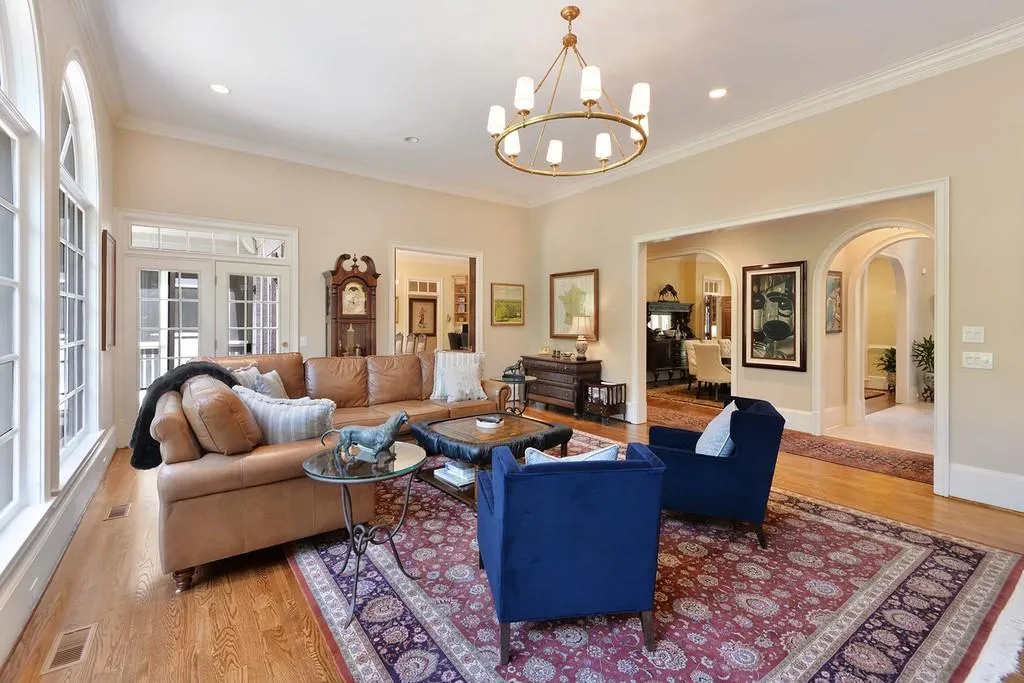 5325 Riverview Road Nw, Atlanta, Georgia 30327, 6 Bedrooms Bedrooms, ,5 BathroomsBathrooms,Residential,Sold,5325 Riverview Road Nw,6559064