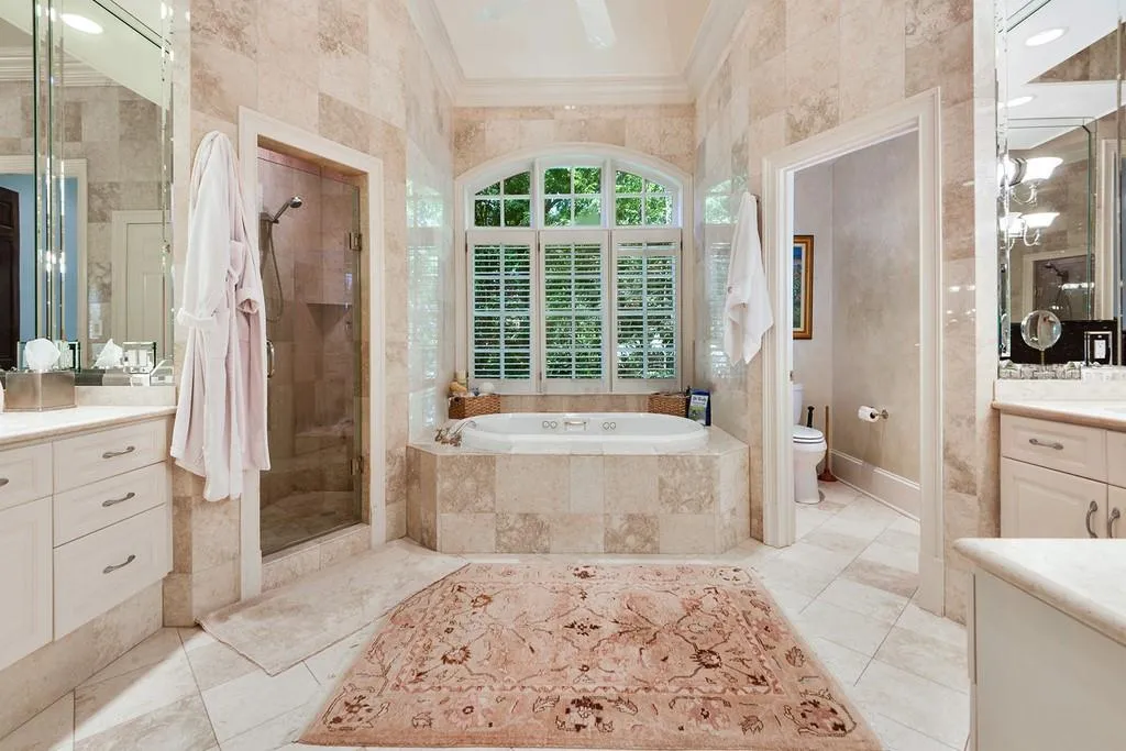 5325 Riverview Road Nw, Atlanta, Georgia 30327, 6 Bedrooms Bedrooms, ,5 BathroomsBathrooms,Residential,Sold,5325 Riverview Road Nw,6559064